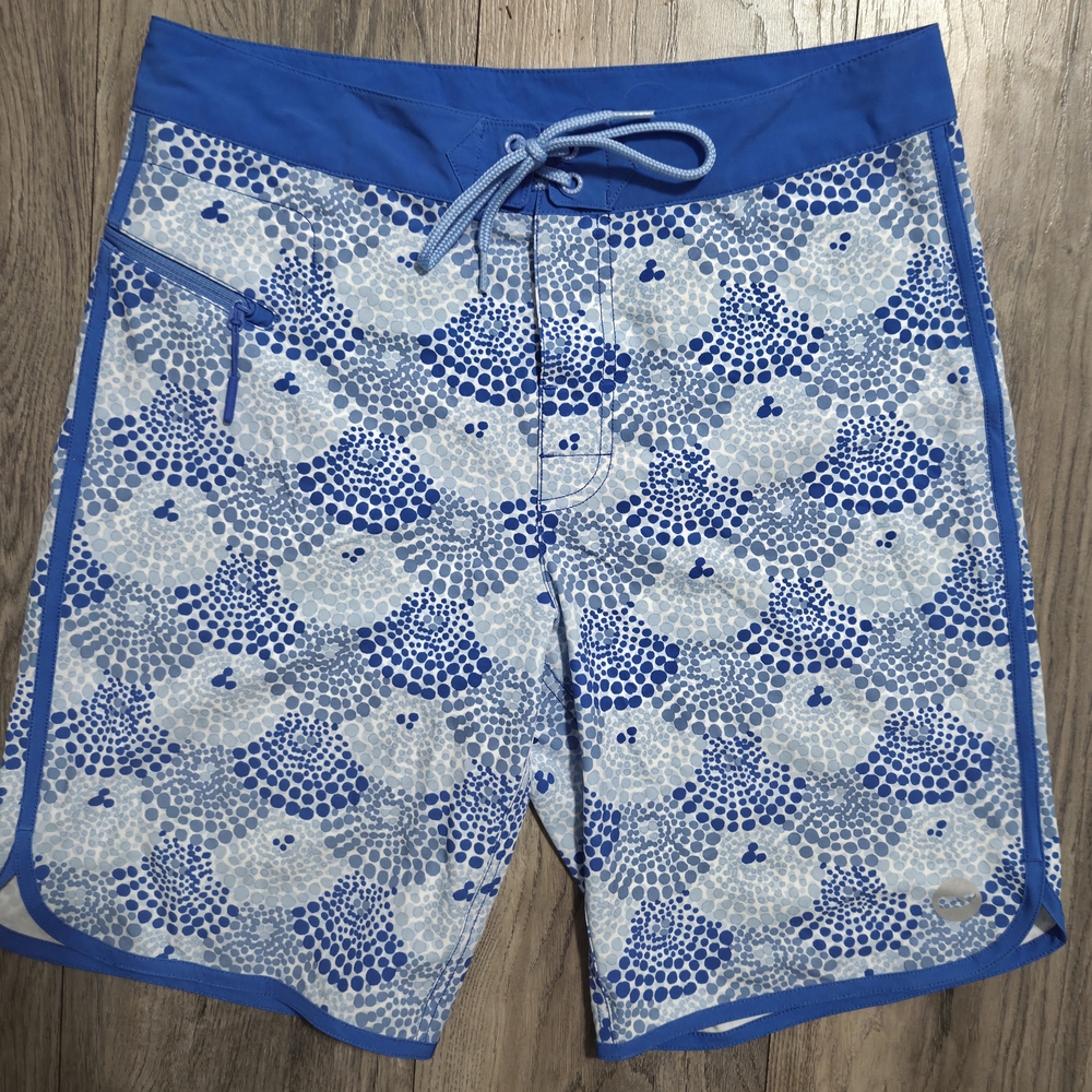 Vineyard Vines Blue and White Patterned Swim Board Shorts